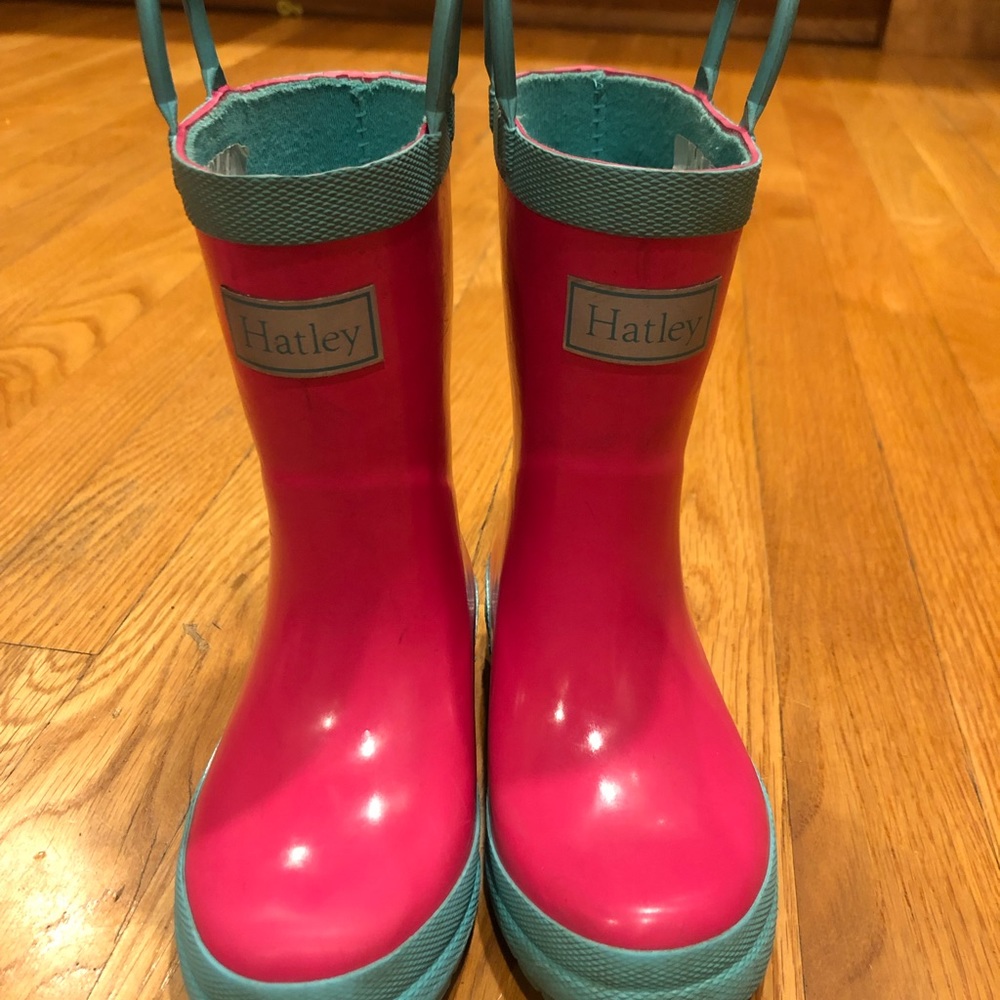Hatley, toddler rain boots, size 9